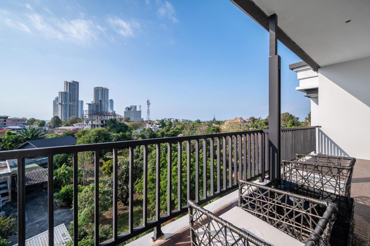 Manhattan Pattaya Hotel - Sha Extra Plus Luaran gambar