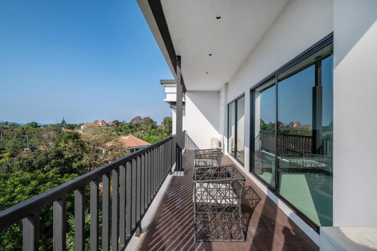 Manhattan Pattaya Hotel - Sha Extra Plus Luaran gambar